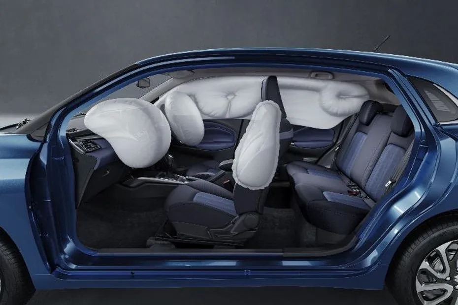 Interior Dashboard Baleno